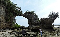 Hawrah Natural Bridge, Neill Island.