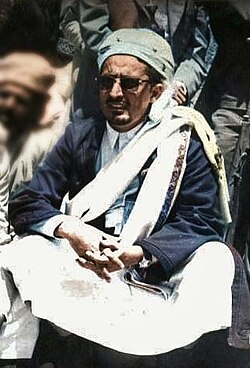Al-Ahmar 1965 Crop.jpg