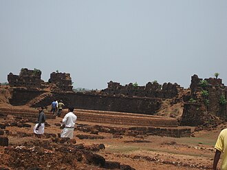 A well and some ruins inside the Mirjan fort