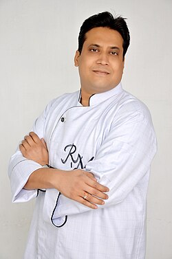 Mujeeb ur Rehman.jpg