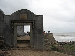 Castella de Aguada, also known as the Bandra Fort