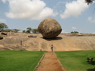 "Take this path to your goal", frontal long shot viewed from south to north.