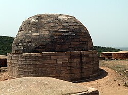 Buddhist monuments: 4) Brick Chaitya