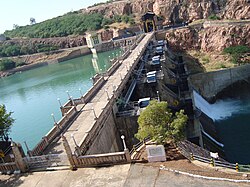 Navila Teertha Dam 1, Savadatti 21.11.2008.jpg