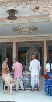 File:ISKCON Patna Deities.png