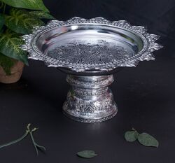 Tika thali
