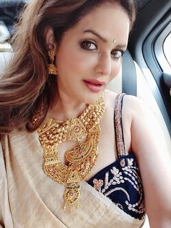 Poonam 10.jpg