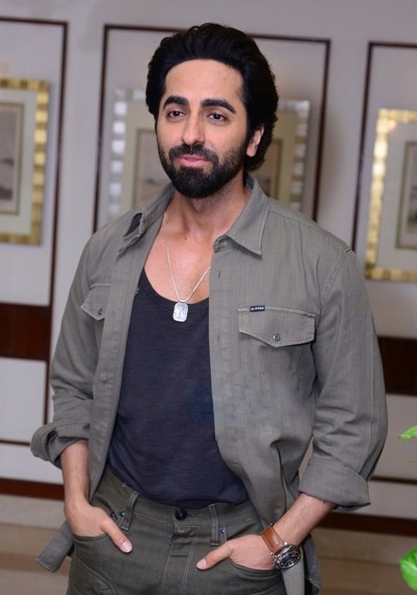 Ayushmann Khurrana promotos 'Anek' in Delhi (1) (cropped).jpg