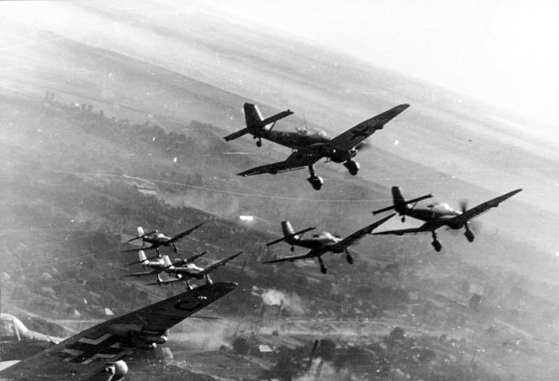 Bundesarchiv Bild 101I-646-5188-17, Flugzeuge Junkers Ju 87.jpg