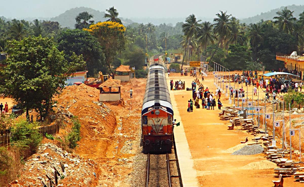 Byndoor Railway Station.jpg