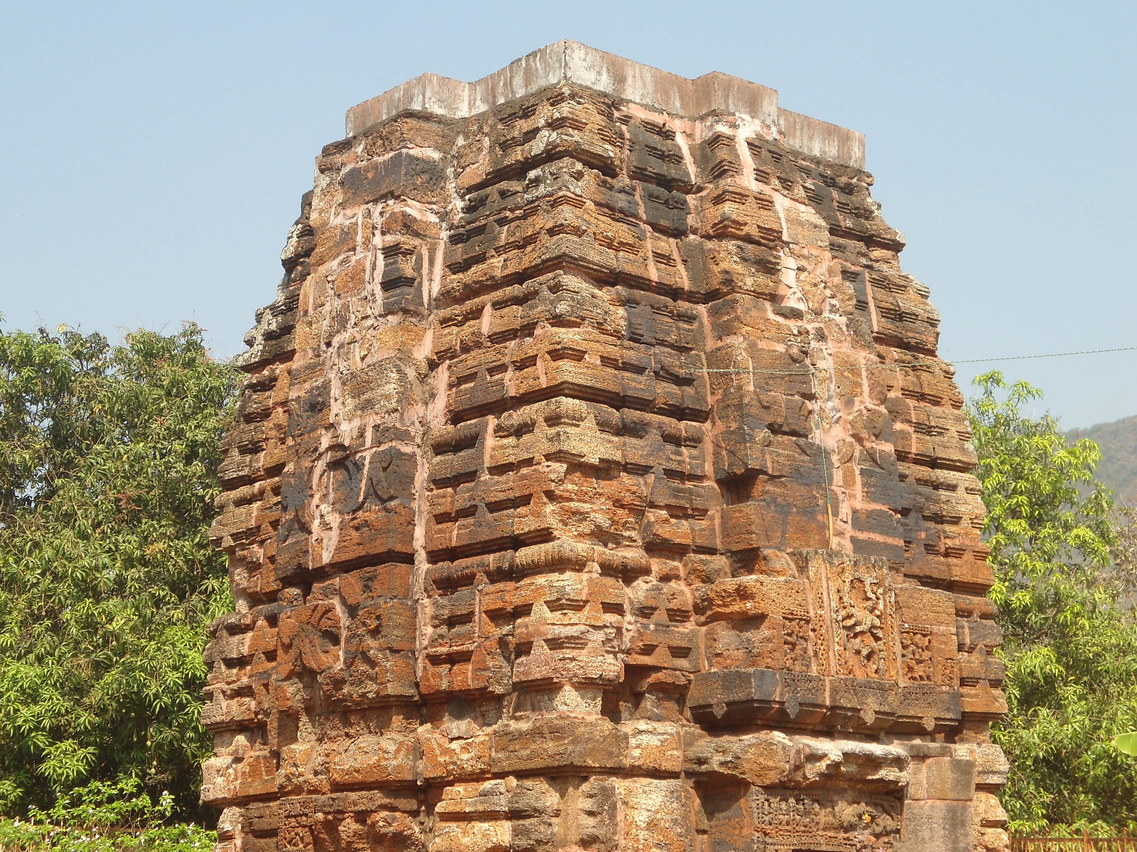 The old, Dibbesvarasvamipur temple