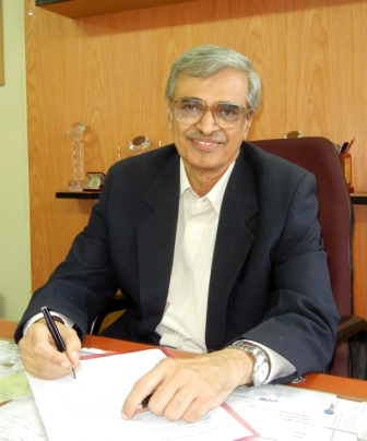Kamanio Chattopadhyay[342]