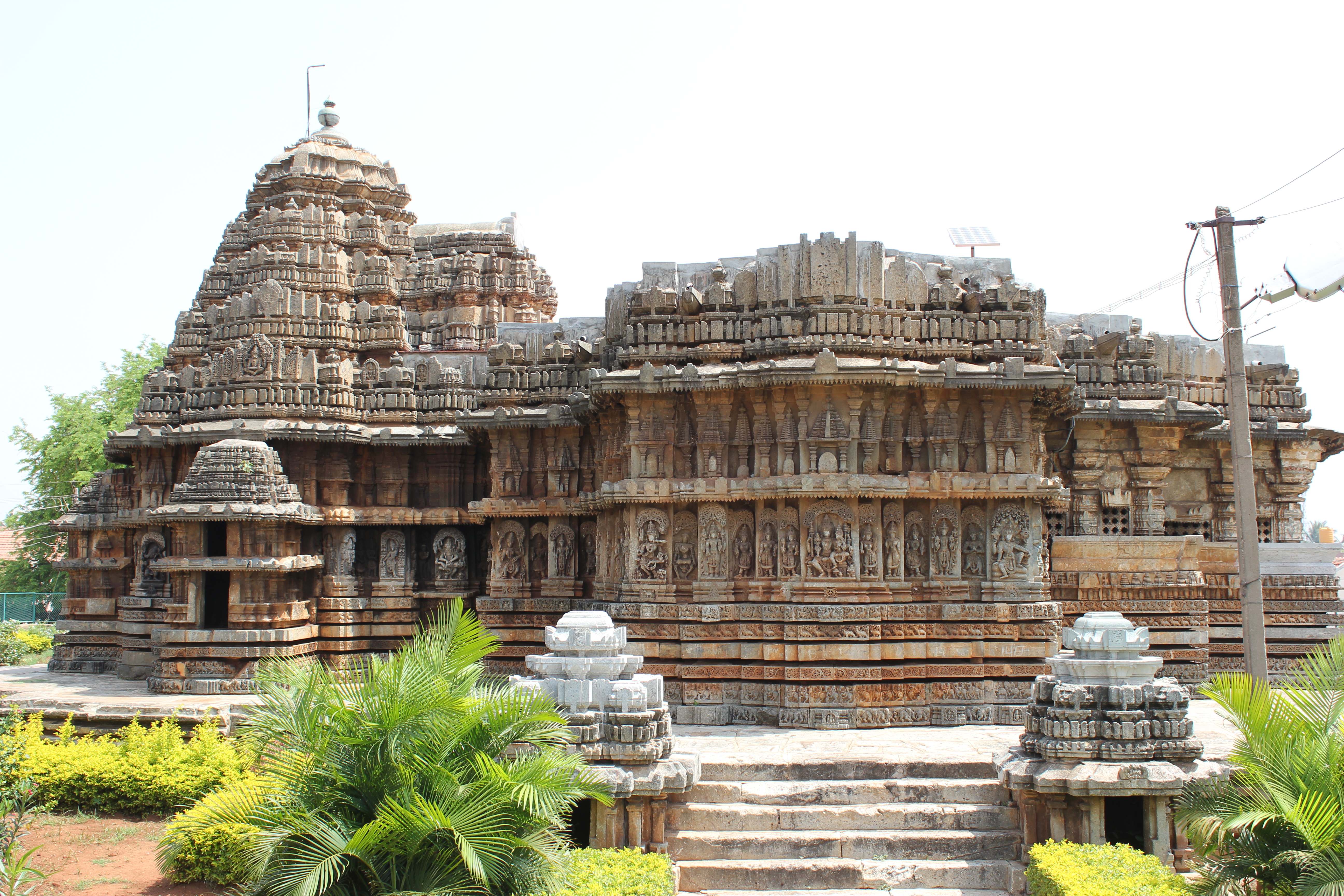 Lakshminarasimha temple (1235 A.D.) at Haranhalli in Hassan district