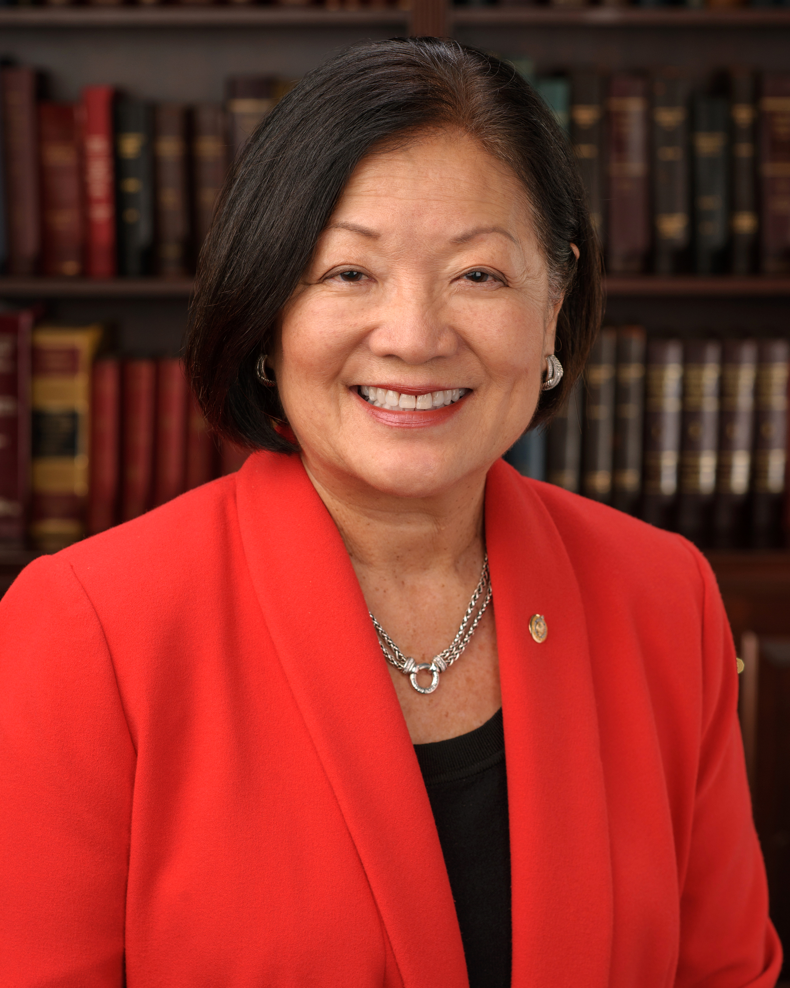 File:Mazie Hirono, official portrait, 113th Congress.jpg