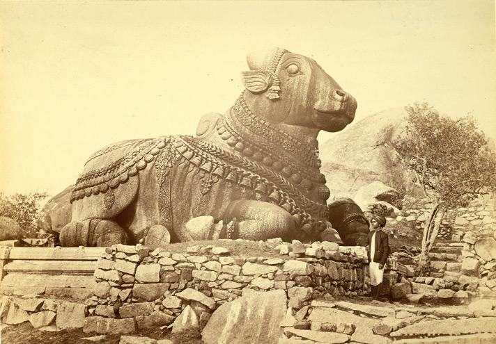 17th-century CE sculpture of a Nandi in Mysore, Karnataka, India