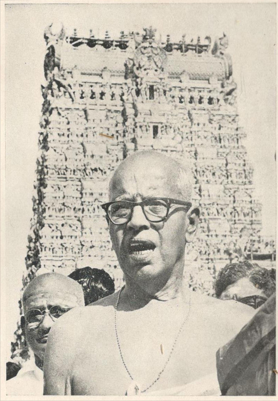 PTRajan at Meenatchi Amman Temple Kumbabisegam1.jpg