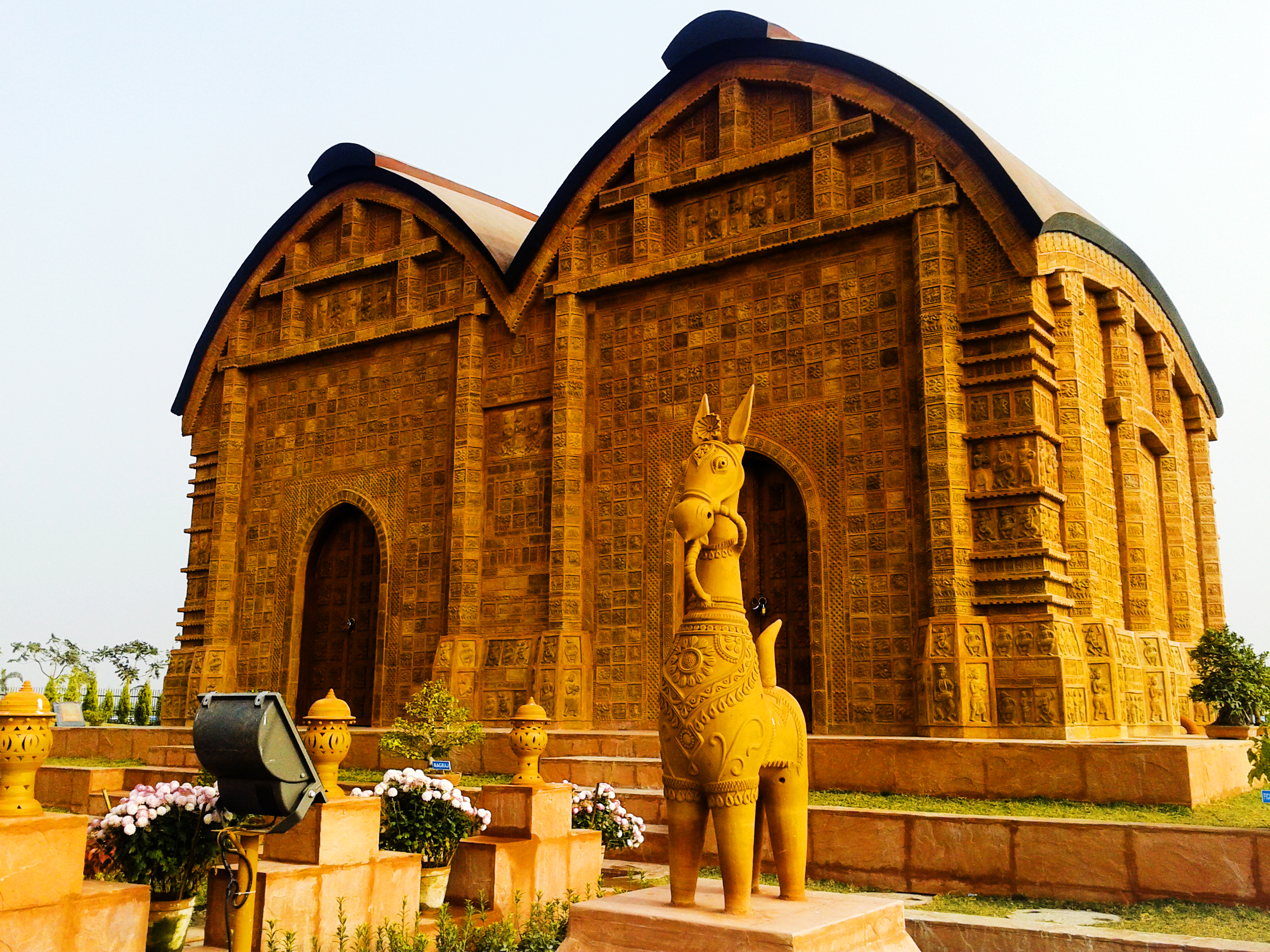 File:Replica of a temple from Bishnupur at the Eco Park.jpg