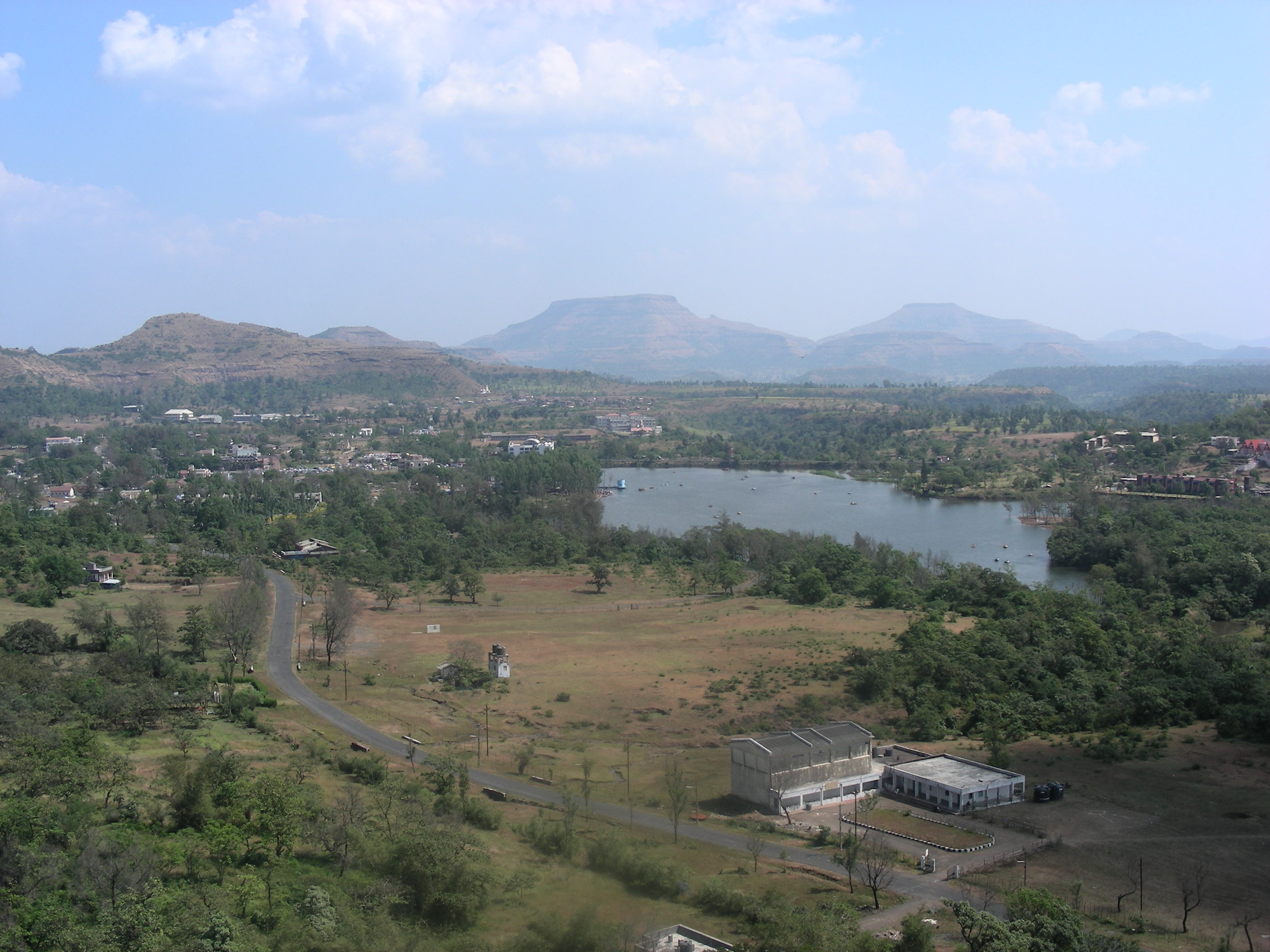 Saputara Hill Station, 2006-10-25.jpg