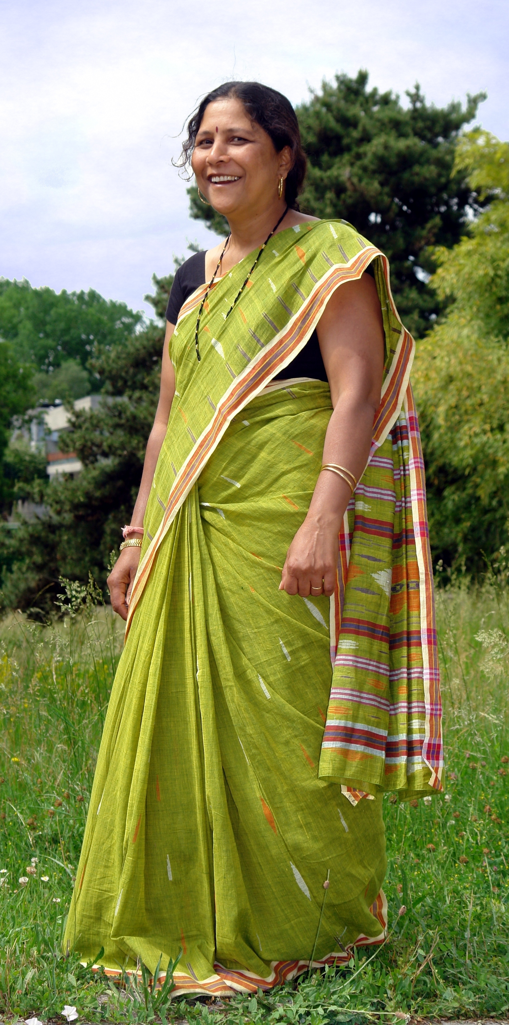 A Nivi Sari
