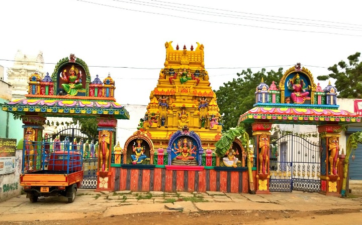 Sri Nagavarapamma temple, Kovur.jpg