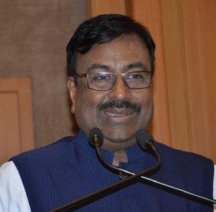 Sudhir Mungantiwar1.png