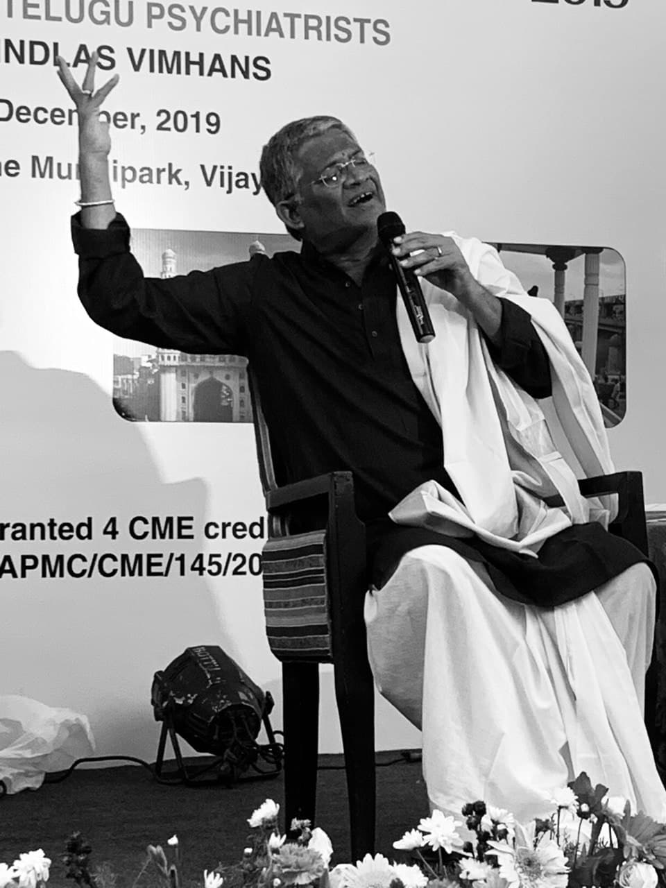 Tanikella Bharani singing.jpg